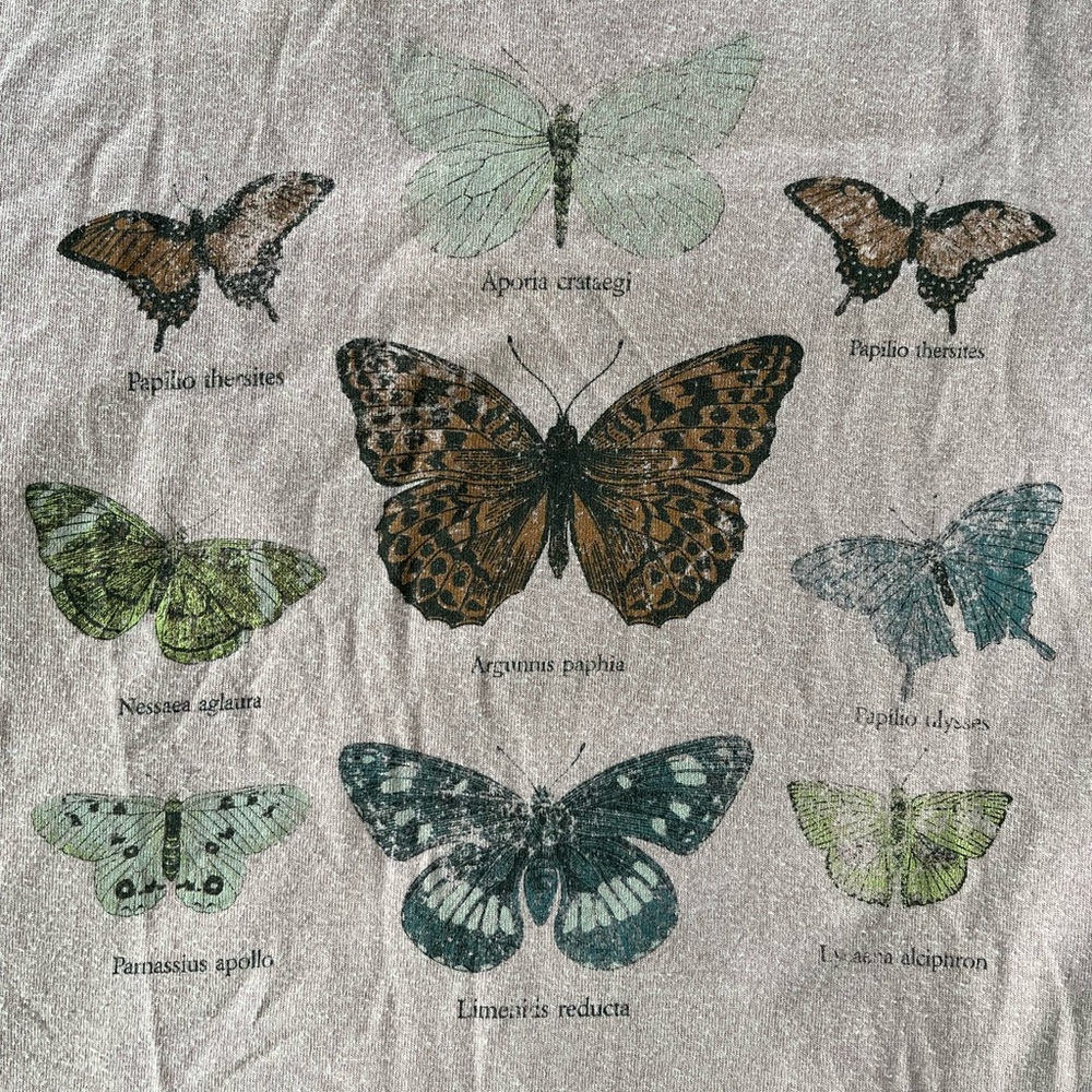 Butterfly Tee - Picture 2 of 3
